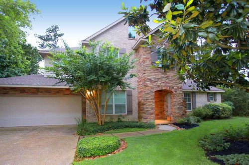 31 Middle Gate Pl, The Woodlands, TX, 77382-2065 | Card Image