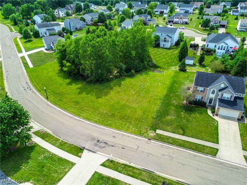 Land in Canton 4