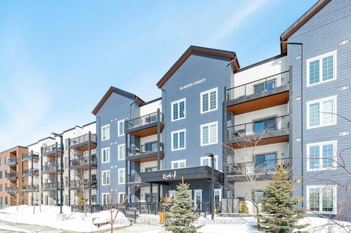 207-54 Koda St, Barrie, ON, L9J0J6 | Card Image