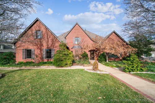 7816 E Commercial Street, Broken Arrow, OK, 74014 | Card Image