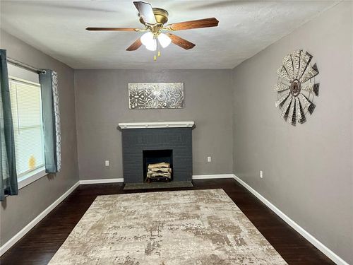 903 Jefferson St, Seminole, OK, 74868-3150 | Card Image