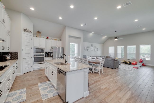 441 Double Eagle Ranch Dr, House other with 4 bedrooms, 3 bathrooms and 2 parking in Cedar Creek TX | Image 10