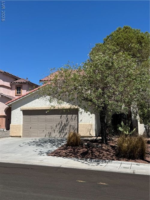 8720 Majestic Pine Ave, Las Vegas, NV, 89143-1351 | Card Image