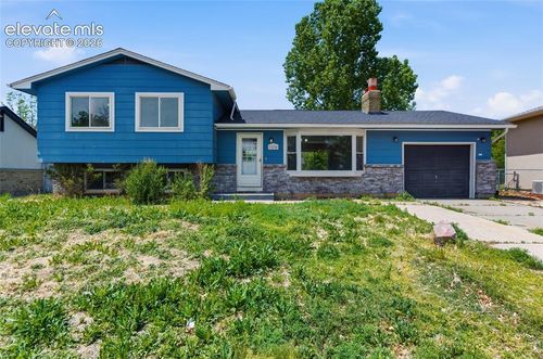 7270 Metropolitan St, Colorado Springs, CO, 80911-2811 | Card Image