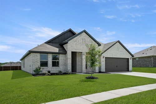 2629 Riverbank Dr, Burleson, TX, 76028-6830 | Card Image