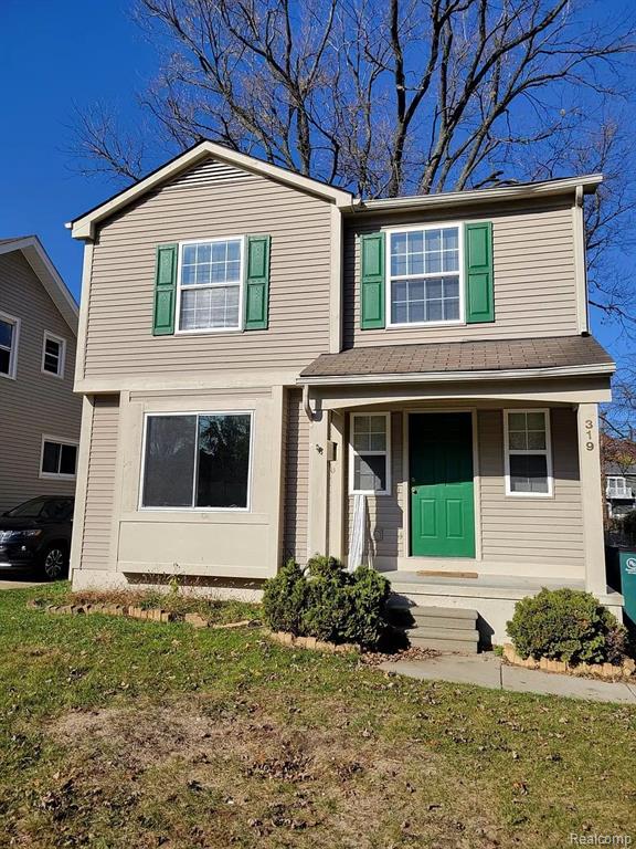 Pingree Blvd, Royal Oak, MI 48067