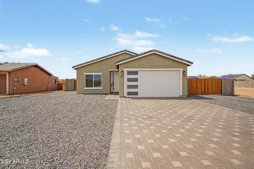 9889 W Heather Dr, Arizona City, AZ, 85123-8547 | Card Image