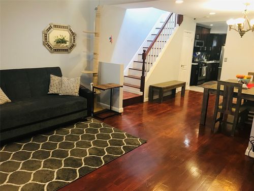 92 77th St, Woodhaven, NY, 11421-2808 | Card Image