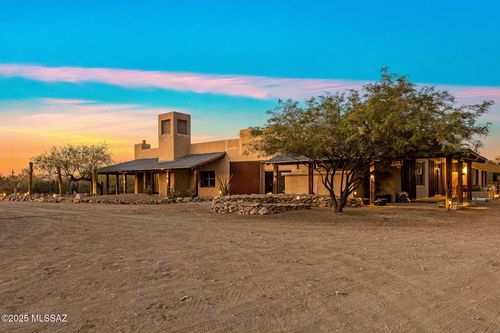 20801 W Manville Rd, Marana, AZ, 85653-0487 | Card Image