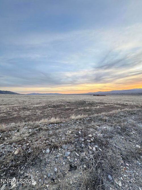11695 Mammoth Pool Rd, Lovelock, NV, 89419 | Card Image