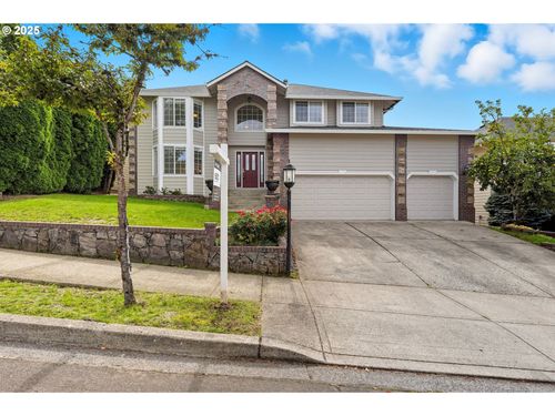 19707 Se 42nd St, Camas, WA, 98607-9429 | Card Image