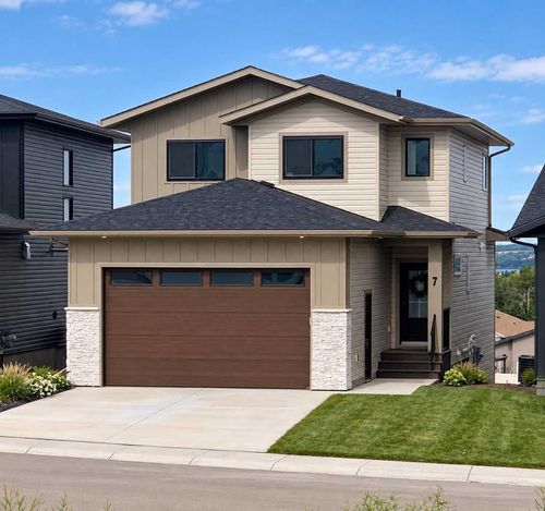 7 Vincent Gate, Sylvan Lake, AB, T4S0V7 | Card Image