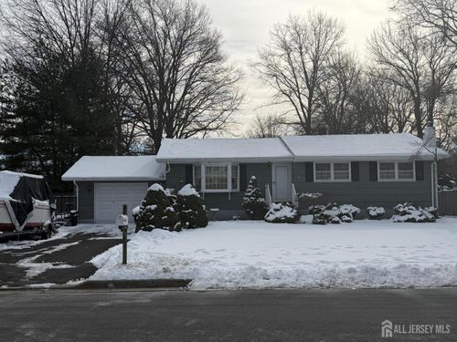 51 Adams St, Edison, NJ, 08820-3942 | Card Image