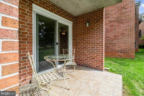 105-200 Chapel Ct, WALKERSVILLE, MD, 21793-8126 | Card Image