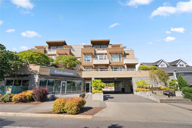 302 - 7161 West Saanich Rd, Condo with 2 bedrooms, 1 bathrooms and 1 parking in Central Saanich BC | Image 5