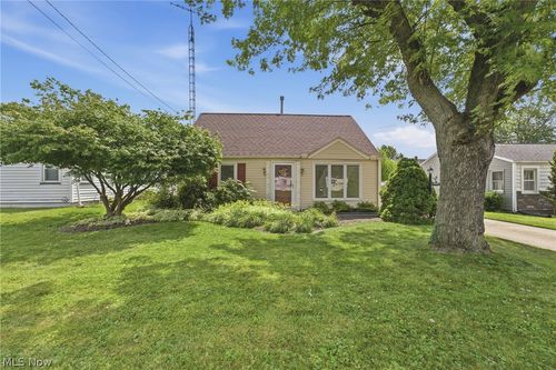 1108 Hawthorne Avenue Sw, Canton, OH, 44710 | Card Image