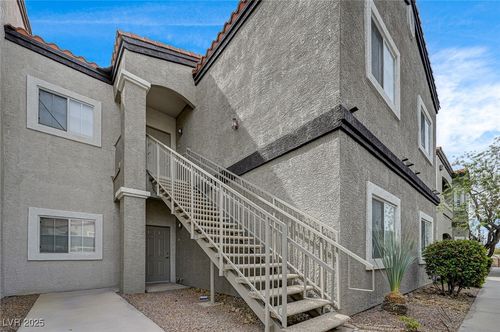 unit-202-6160 Rumrill St, Las Vegas, NV, 89113-7107 | Card Image