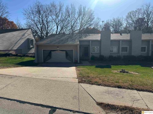 613 Sunrise Ct, Plattsmouth, NE, 68048-1353 | Card Image