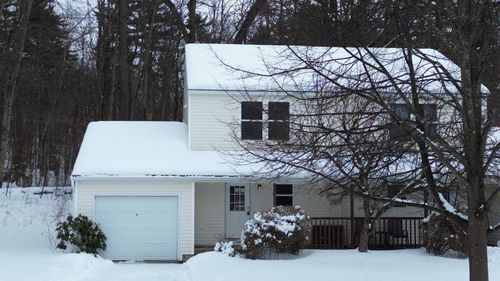 7 Ira Ln, Burlington, VT, 05408-2543 | Card Image