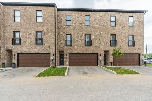 1107-955 Tarr Trce, Lexington, KY, 40508-2160 | Card Image