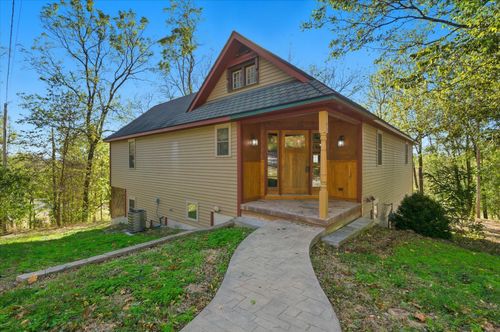 102 S Gaw St, ROCHEPORT, MO, 65279-9347 | Card Image