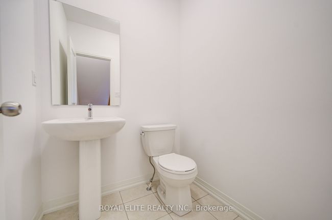 52 Alan Francis Lane, House attached with 3 bedrooms, 4 bathrooms and null parking in Markham ON | Image 20