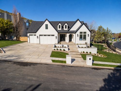 664 Wildflower Cir, North Salt Lake, UT, 84054-3350 | Card Image
