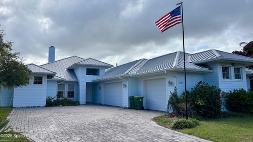 1685 Charles Ln, MERRITT ISLAND, FL, 32952-2706 | Card Image