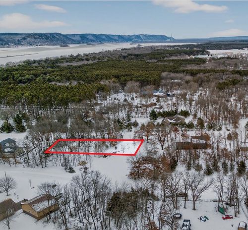 L7B5 152nd Avenue, Wabasha, MN, 55981 | Card Image