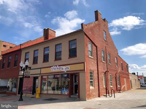 apt-2-104 S Loudoun St, WINCHESTER, VA, 22601-4778 | Card Image