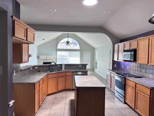 2428 Pheasant Dr, Little Elm, TX, 75068-6620 | Card Image