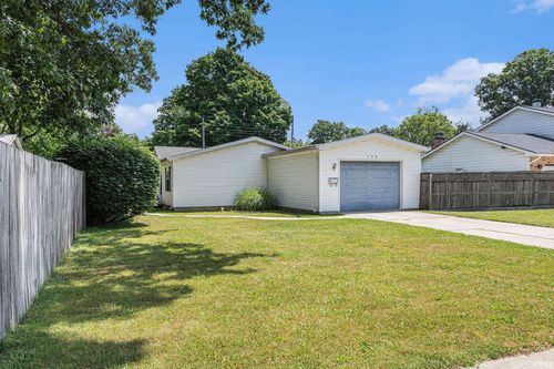 738 N Twyckenham Drive, South Bend, IN, 46617 | Card Image
