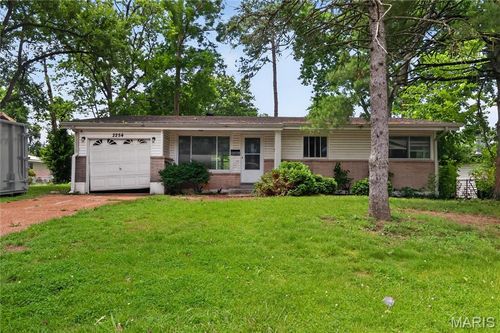 2254 Gadbury Dr, Saint Louis, MO, 63136-4514 | Card Image