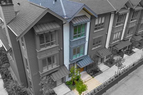 105-2304 Emery Court, North Vancouver, BC, V0V0V0 | Card Image