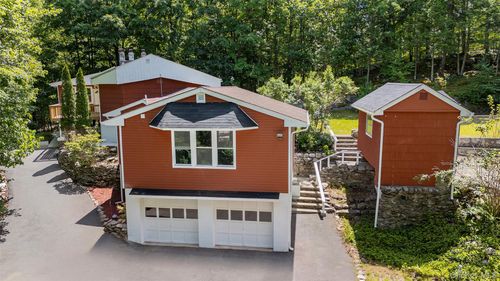 219 Benedict Rd, Montgomery, NY, 12549-2301 | Card Image
