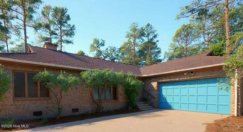 1 Sulky Ln, Pinehurst, NC, 28374-8622 | Card Image