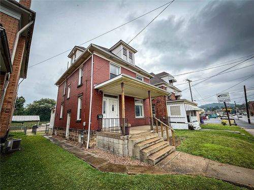 451 Cunningham St, Butler, PA, 16001-5457 | Card Image