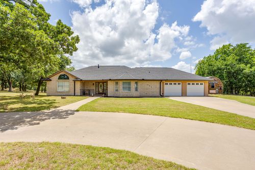804 Ne 9th St, Mineral Wells, TX, 76067-3918 | Card Image