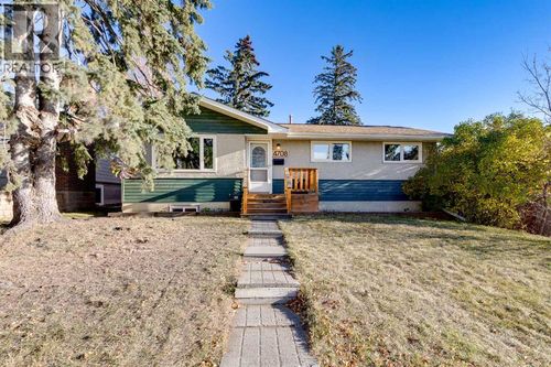 4708 Nordegg Crescent Nw, Calgary, AB, T2K2M5 | Card Image