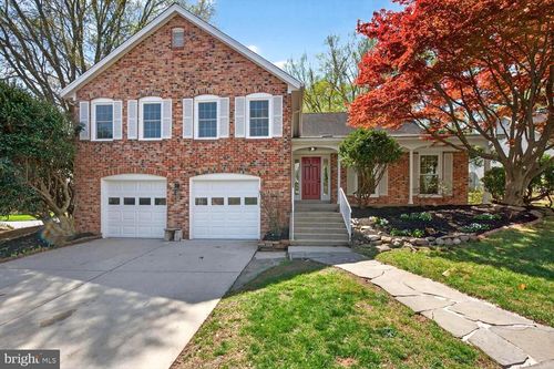 9217 Dorothy Ln, SPRINGFIELD, VA, 22153-1620 | Card Image