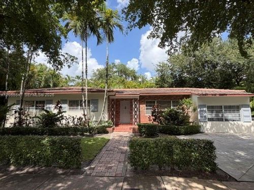 828 Lorca St, Coral Gables, FL, 33134-2513 | Card Image