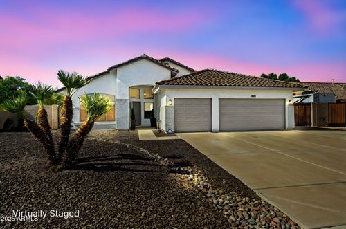 6935 W Monte Lindo, Glendale, AZ, 85310-5860 | Card Image