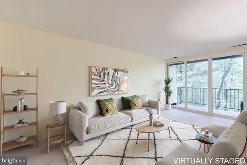 102-5051 7th Rd S, ARLINGTON, VA, 22204-2520 | Card Image