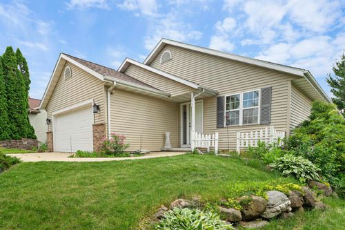 544 Berwick Drive, Sun Prairie, WI, 53590 | Card Image