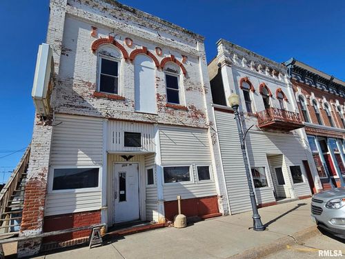 309 and 311 Cedar Street, Wilton, IA, 52778 | Card Image