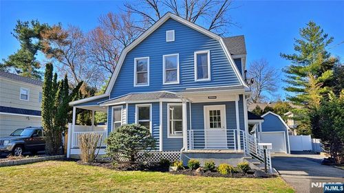 16 Clarke St, Closter, NJ, 07624-3002 | Card Image