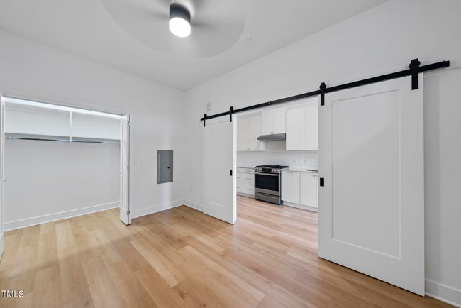 Bedroom | Image 17