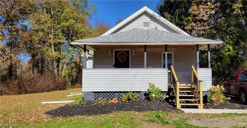 1486 Salt Springs Rd, Warren, OH, 44481-9623 | Card Image