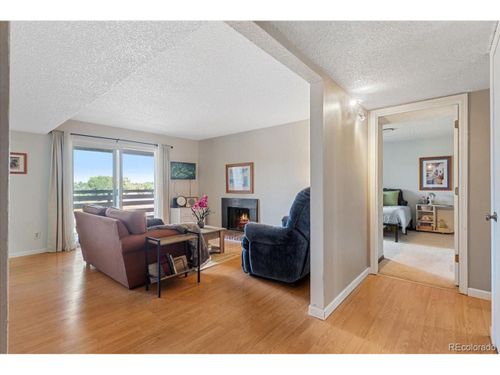 apt-h302-3121 S Tamarac Dr, Denver, CO, 80231-7171 | Card Image