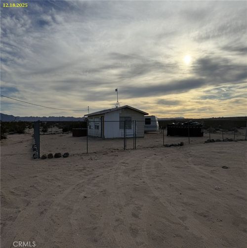 69223 Papoose Trl, 29 Palms, CA, 92277-5433 | Card Image